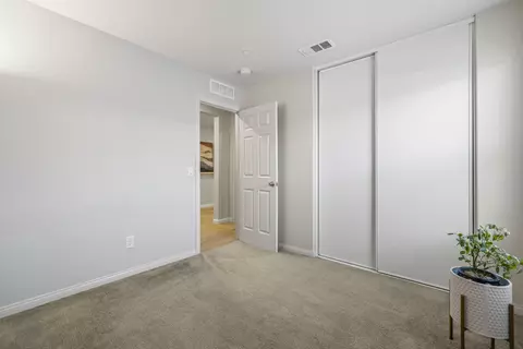 Bedroom - 3625 Garnet Ln, Lancaster, CA 93535 photo 3 of 5