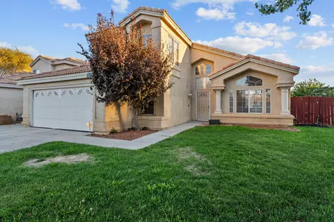 2302 Avenue J3 W, Lancaster, CA 93536
