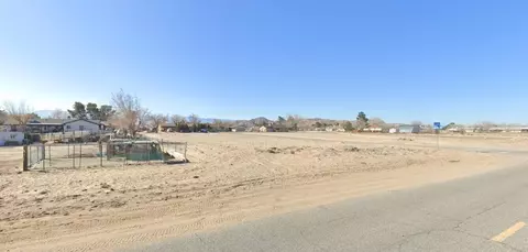 172 Nd St E And Newmont Ave, Lancaster, CA 93535