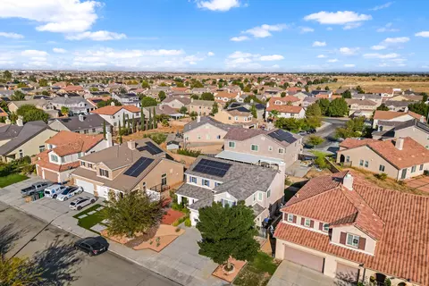 43334 Brandon Thomas Way, Lancaster, CA 93536 photo 46