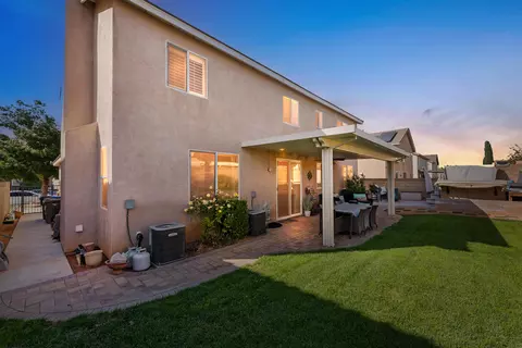 43334 Brandon Thomas Way, Lancaster, CA 93536 photo 3