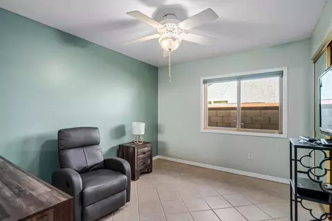 Bedroom - 44050 Andale Ave, Lancaster, CA 93535 photo 6 of 6