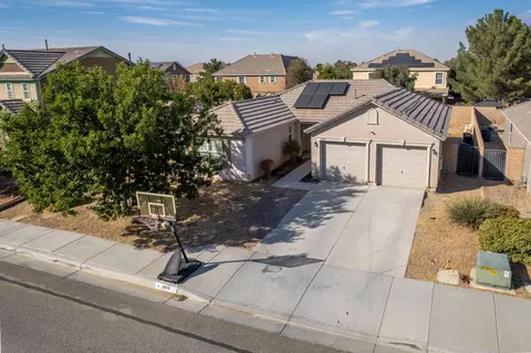 3059 Justin Ct, Lancaster, CA 93535