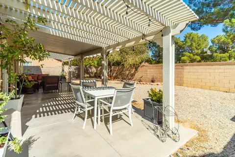 Exterior - 45638 Barham Ave, Lancaster, CA 93534 photo 5 of 10