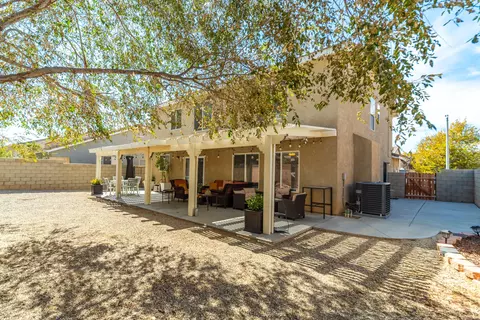 Exterior - 45638 Barham Ave, Lancaster, CA 93534 photo 9 of 10