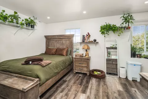 Bedroom - 45638 Barham Ave, Lancaster, CA 93534 photo 3 of 5
