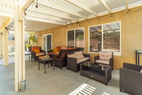 Exterior - 45638 Barham Ave, Lancaster, CA 93534 photo 7 of 10