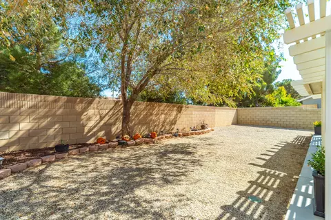 Exterior - 45638 Barham Ave, Lancaster, CA 93534 photo 8 of 10
