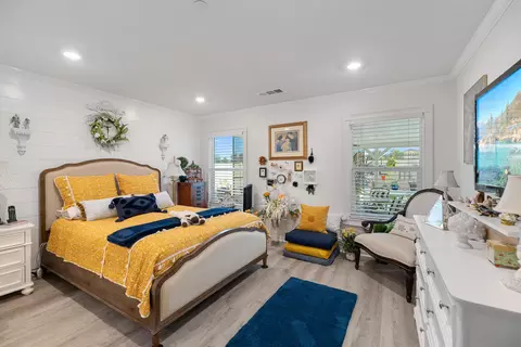 Bedroom - 6320 Pondera St, Lancaster, CA 93536 photo 3 of 4