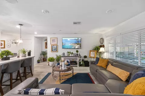Living - 6320 Pondera St, Lancaster, CA 93536 photo 1 of 1