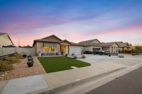 6320 Pondera St, Lancaster, CA 93536