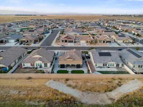 View/Area - 6320 Pondera St, Lancaster, CA 93536 photo 3 of 3