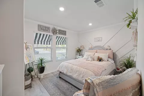 Bedroom - 6320 Pondera St, Lancaster, CA 93536 photo 1 of 4