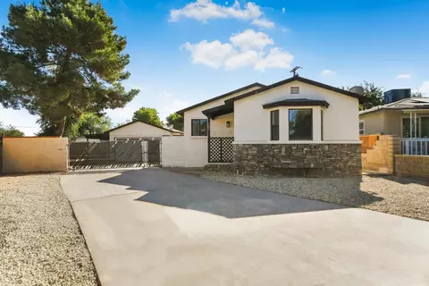 303 Ave J 9 W, Lancaster, CA 93534