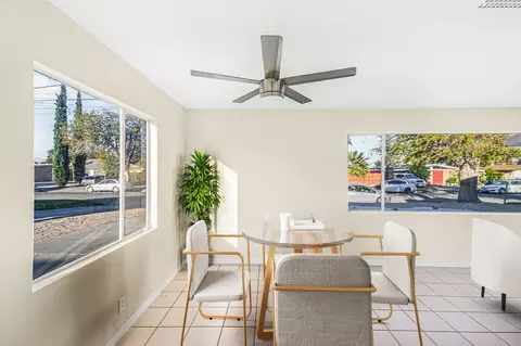 44434 3rd St E, Lancaster, CA 93535 photo 4