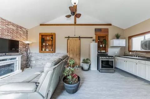 1740 B Rebel Rd, Acton, CA 93510 photo 10