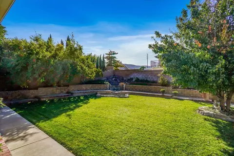 41621 Crispi Ln, Quartz Hill, CA 93536 photo 23