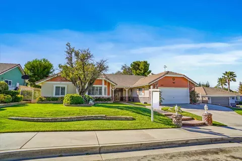 41621 Crispi Ln, Quartz Hill, CA 93536 photo 3
