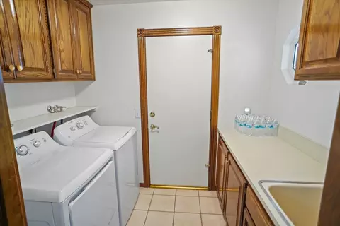 41621 Crispi Ln, Quartz Hill, CA 93536 photo 12