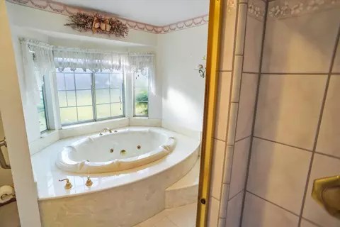 41621 Crispi Ln, Quartz Hill, CA 93536 photo 14