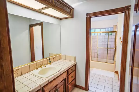 41621 Crispi Ln, Quartz Hill, CA 93536 photo 19
