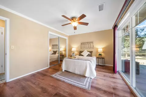 Bedroom - 25801 Cumberland Rd, Tehachapi, CA 93561 photo 1 of 4