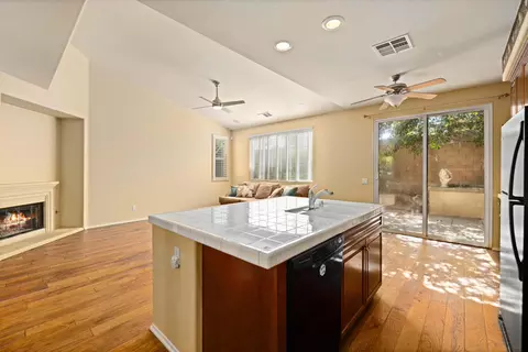 Living - 4730 Spur Ave, Lancaster, CA 93536 photo 4 of 8