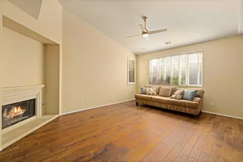 Living - 4730 Spur Ave, Lancaster, CA 93536 photo 3 of 8