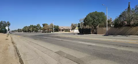 Avenue R4 / 30th St E, Palmdale, CA 93550 photo 4