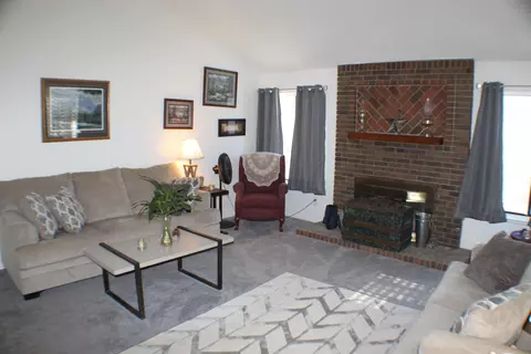 Other - 1109 Nugent St E, Lancaster, CA 93535 photo 1 of 4