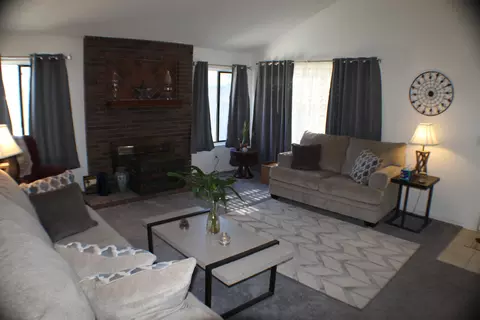 Living - 1109 Nugent St E, Lancaster, CA 93535 photo 1 of 3