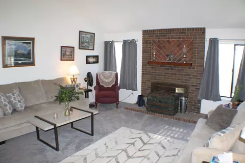 Other - 1109 Nugent St E, Lancaster, CA 93535 photo 2 of 4