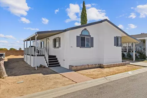40701 Rancho Vista Blvd #SPC 144, Palmdale, CA 93551