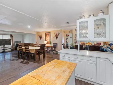 43850 20th St E #42, Lancaster, CA 93535 photo 9