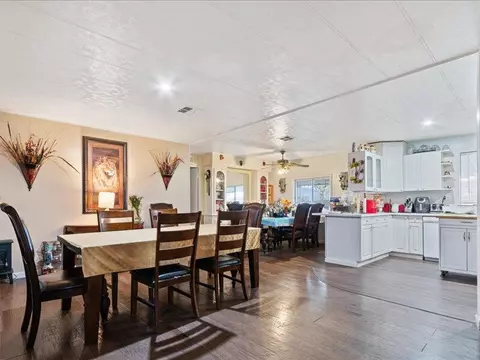43850 20th St E #42, Lancaster, CA 93535 photo 4