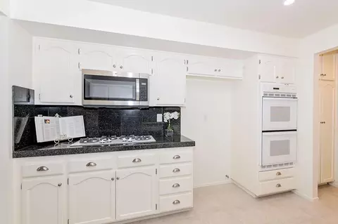 224 Eagle Ln, Palmdale, CA 93551 photo 4