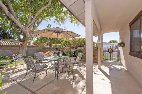 Exterior - 643 Ave J 9 E, Lancaster, CA 93535 photo 5 of 14