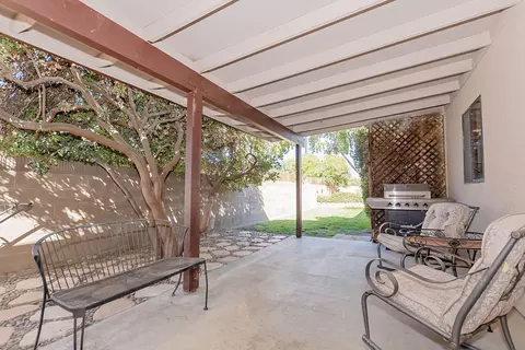 Exterior - 643 Ave J 9 E, Lancaster, CA 93535 photo 9 of 14