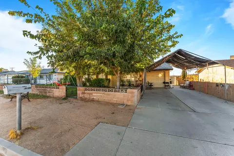 Exterior - 12651 Daisy St, Boron, CA 93516 photo 3 of 10