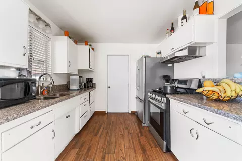 Kitchen - 12651 Daisy St, Boron, CA 93516 photo 2 of 3