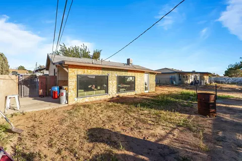 Exterior - 12651 Daisy St, Boron, CA 93516 photo 6 of 10