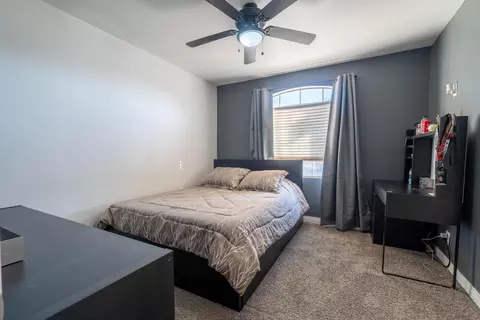Bedroom - 1757 Mesa Dr, Lancaster, CA 93535 photo 2 of 2