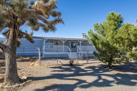 3731 Goss Rd, Phelan, CA 92371