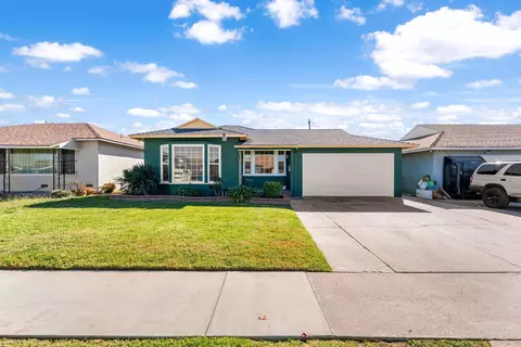 212 138th St E, Los Angeles, CA 90061
