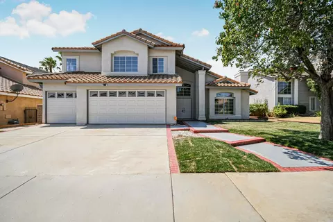 3152 Angeleno Pl, Palmdale, CA 93551