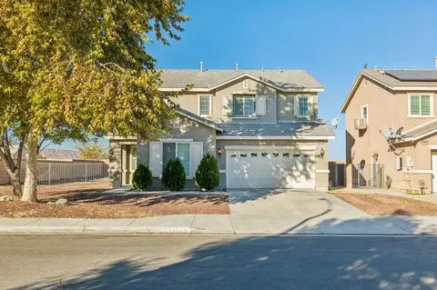 44035 Moccasin Pl, Lancaster, CA 93536