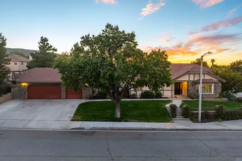 41715 Shain Ln, Quartz Hill, CA 93536