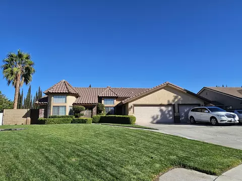 43450 Wendy Way, Lancaster, CA 93536