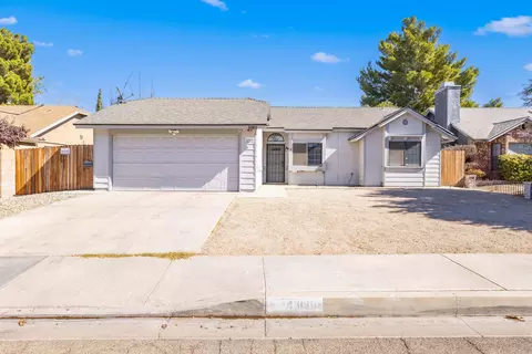 43130 18th St W, Lancaster, CA 93534