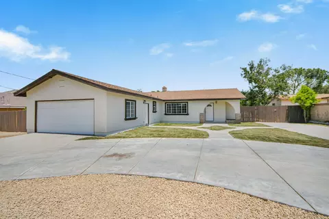 41450 50th St W, Lancaster, CA 93536